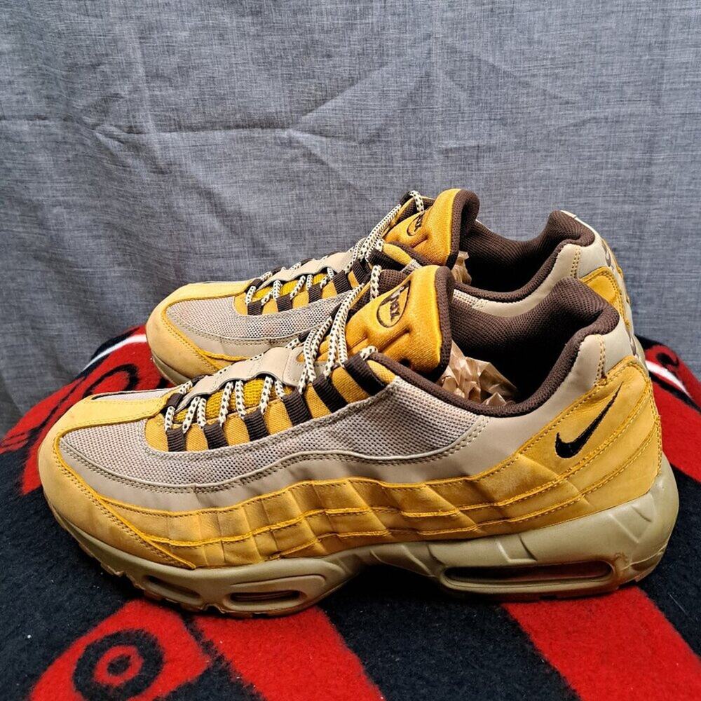 %Size 15 Men Nike Air Max 95 Premium Wheat Year 2015 / A 19